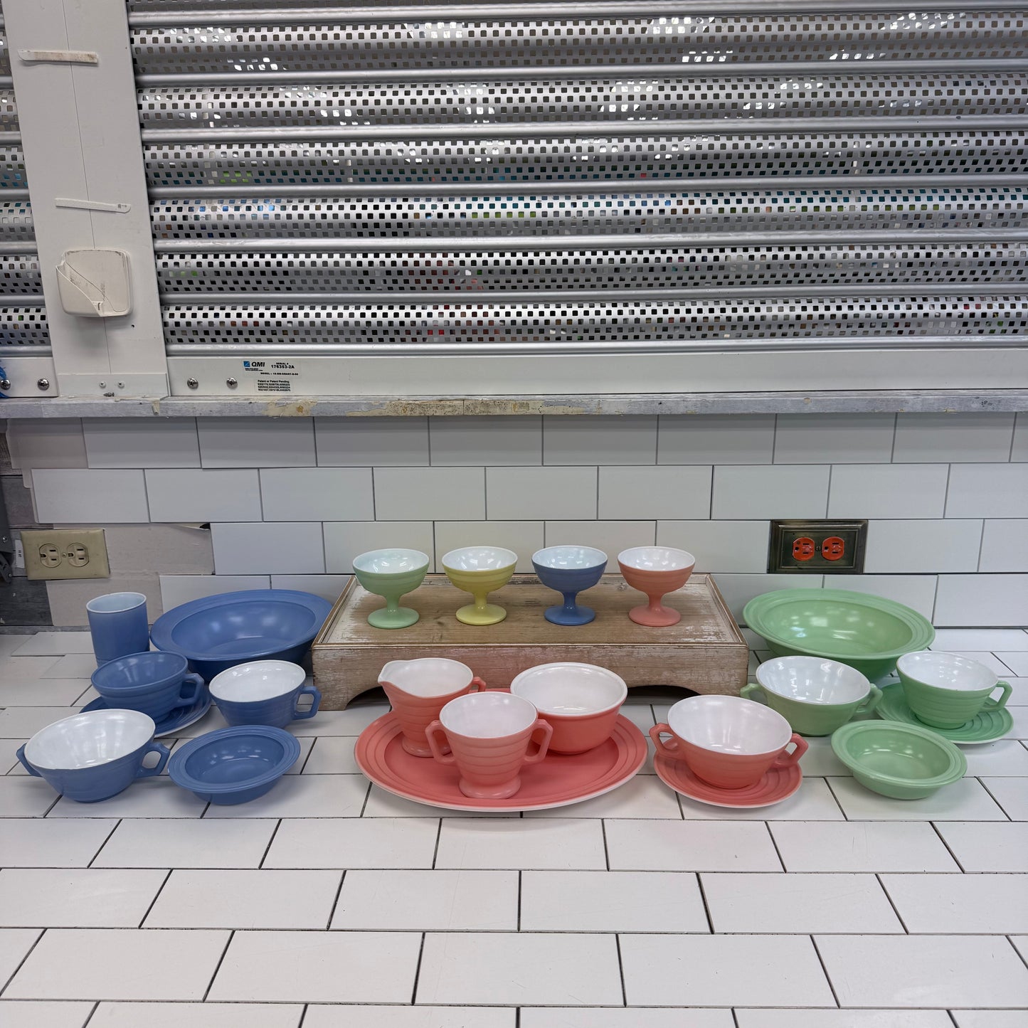 Hazel Atlas Moderntone Pastel Platonite Dish Selection