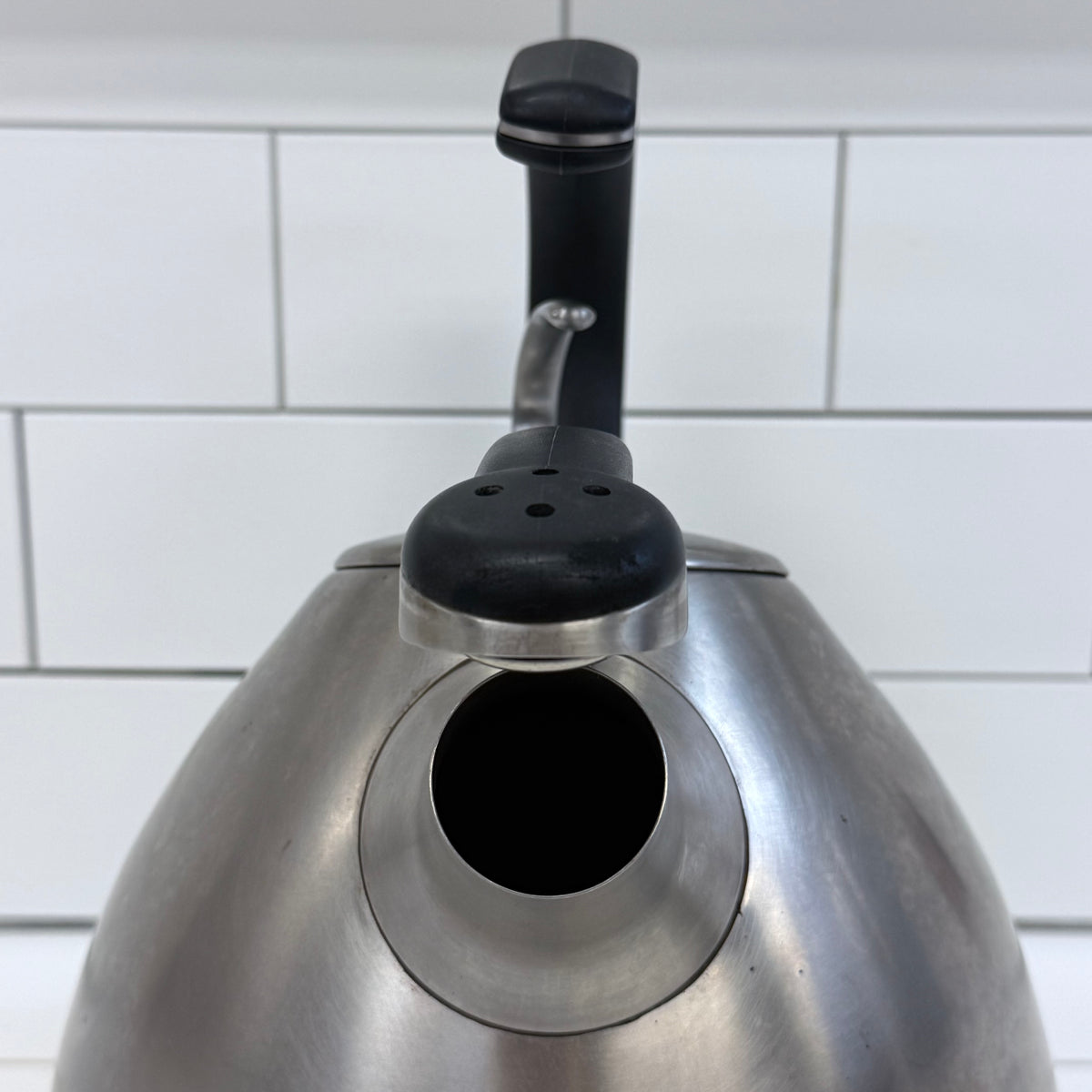 Chantal ProDesign SL37-22 Stainless Hohner Whistle Tea Kettle