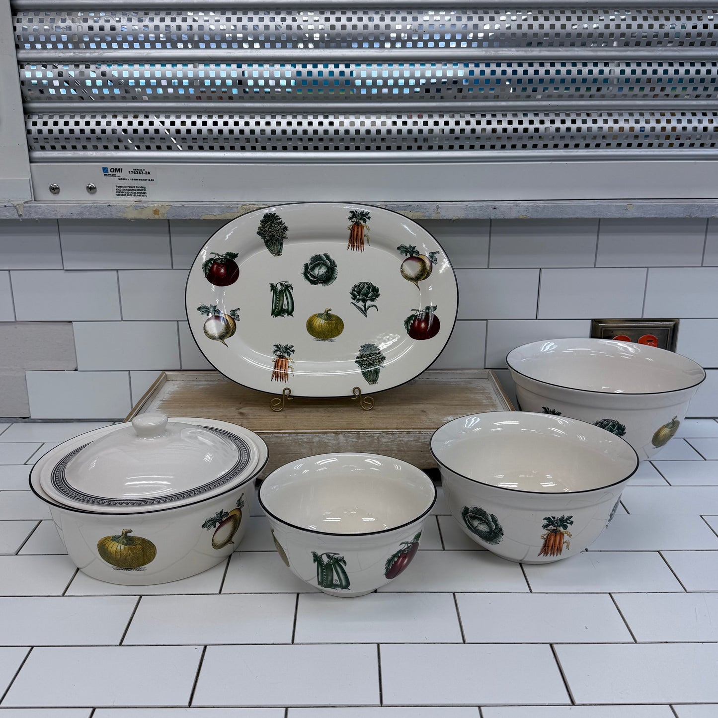 Pfaltzgraff Farmers Market Stoneware Kitchenware Set of 5