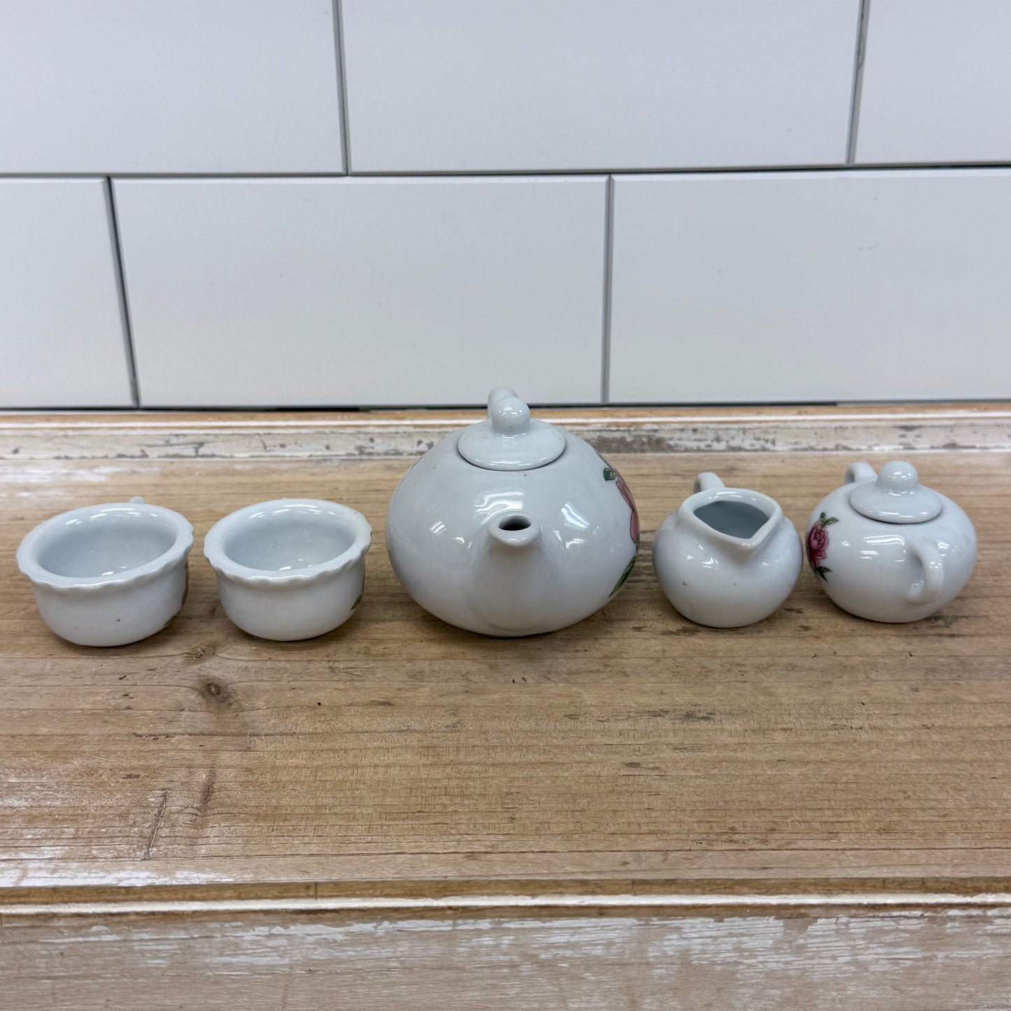 Delton Rose Child’s Porcelain Tea Set in Wicker Basket 1990s