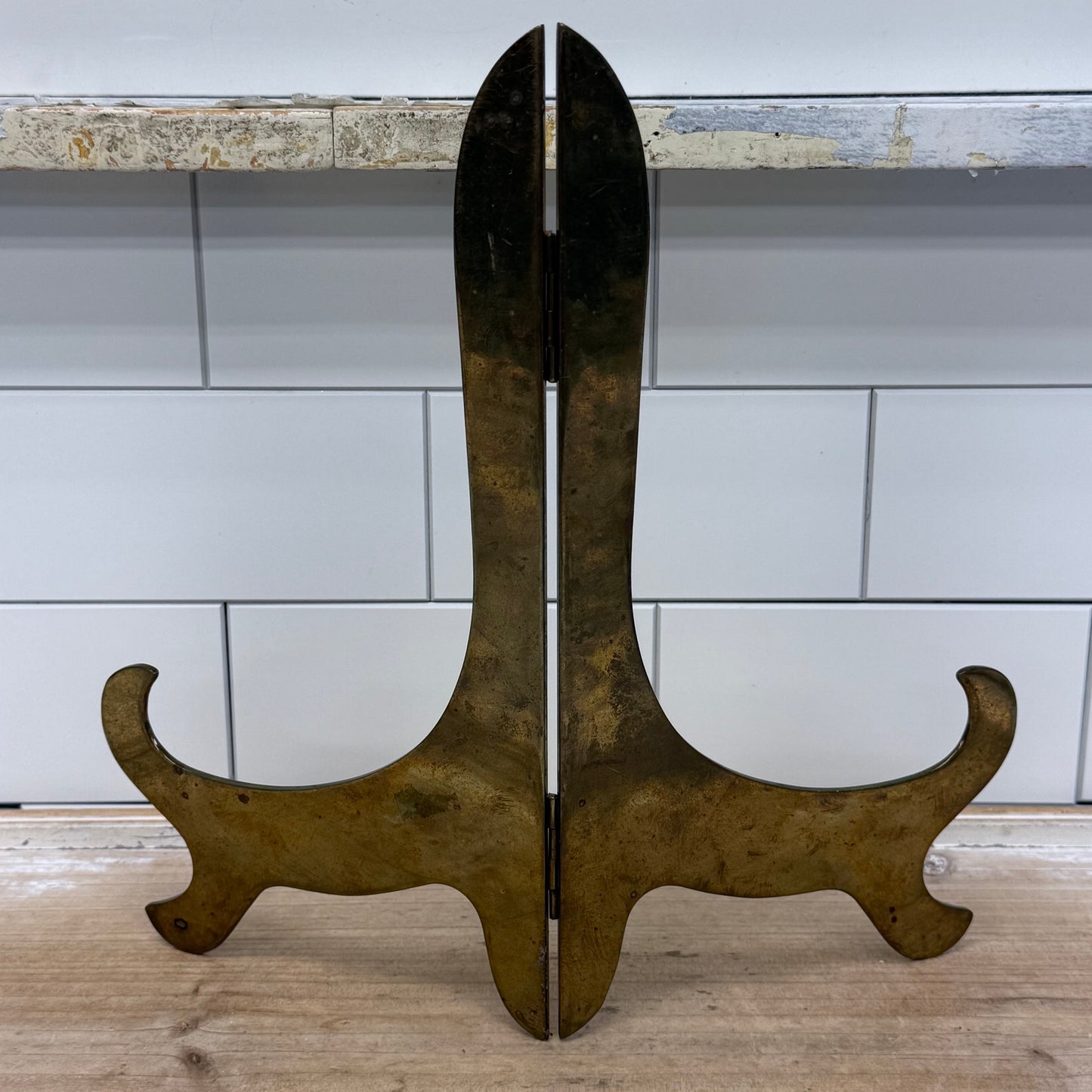 Embossed Brass Wall Plates with Display Easels Set of 2
