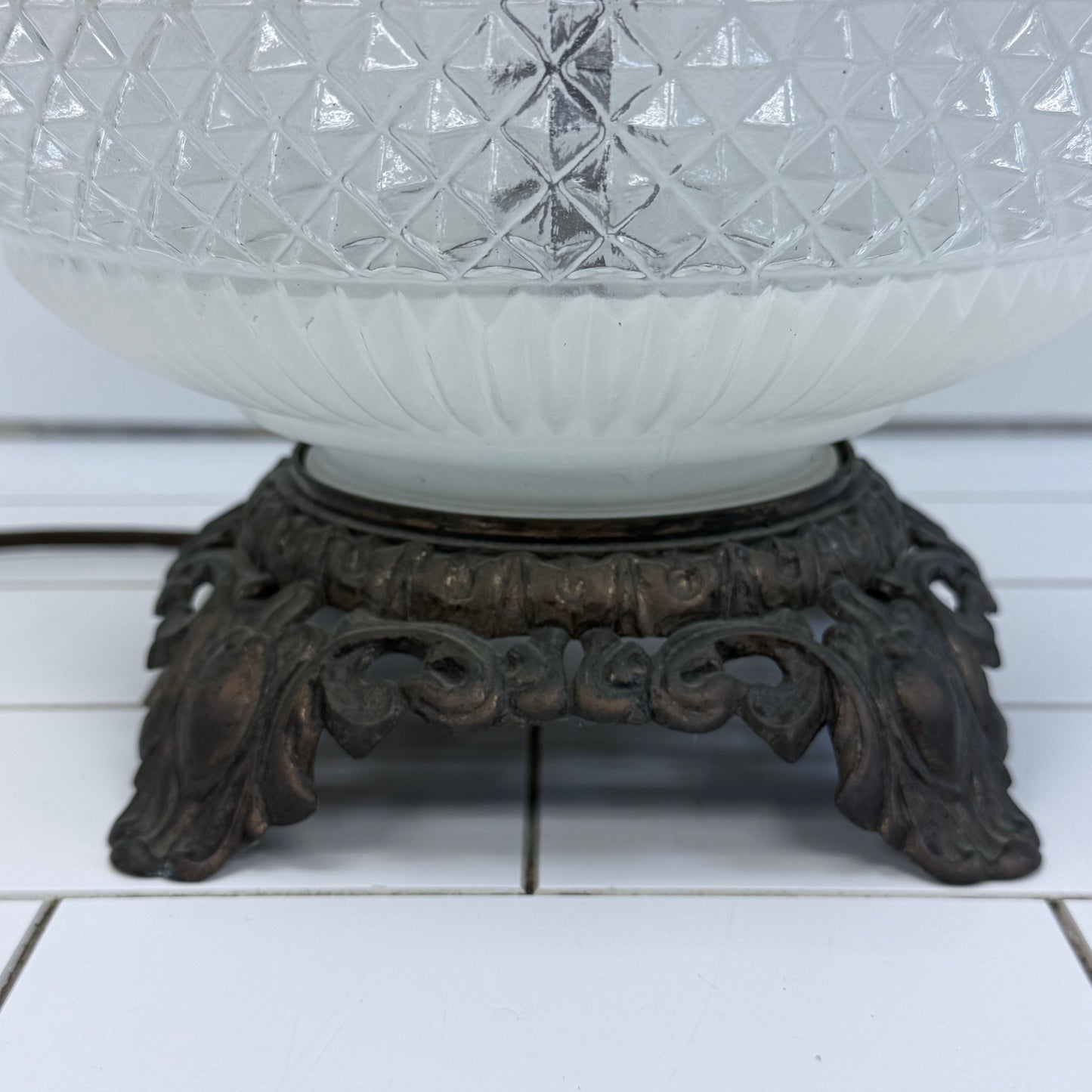 Hollywood Regency Frosted Glass Table Lamp Vintage 1960s