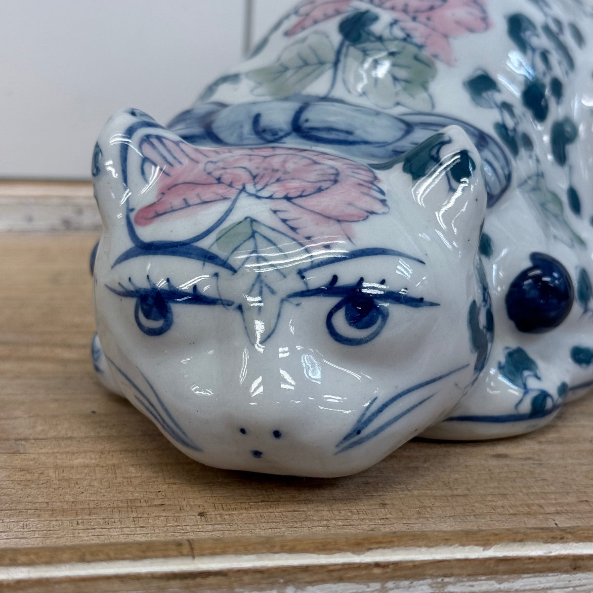 Chinoiserie Porcelain Floral Cat Figurine