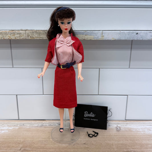 Busy Gal Barbie Doll Mattel Fashion Designer & Accessories 1995
