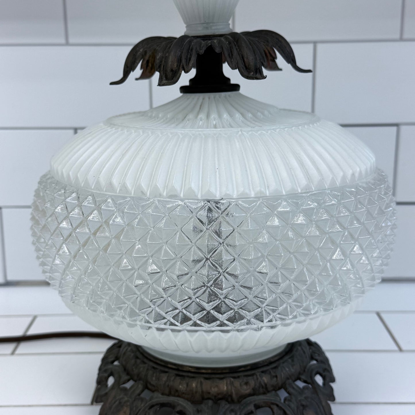 Hollywood Regency Frosted Glass Table Lamp Vintage 1960s