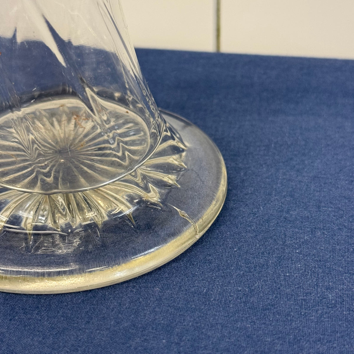 Clear Glass Swung Vase Diamond Pattern
