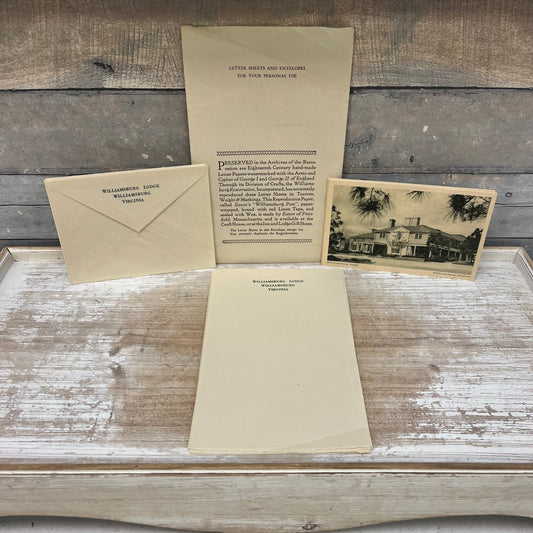 Williamsburg Lodge Postcard Set of 14, 1950s
