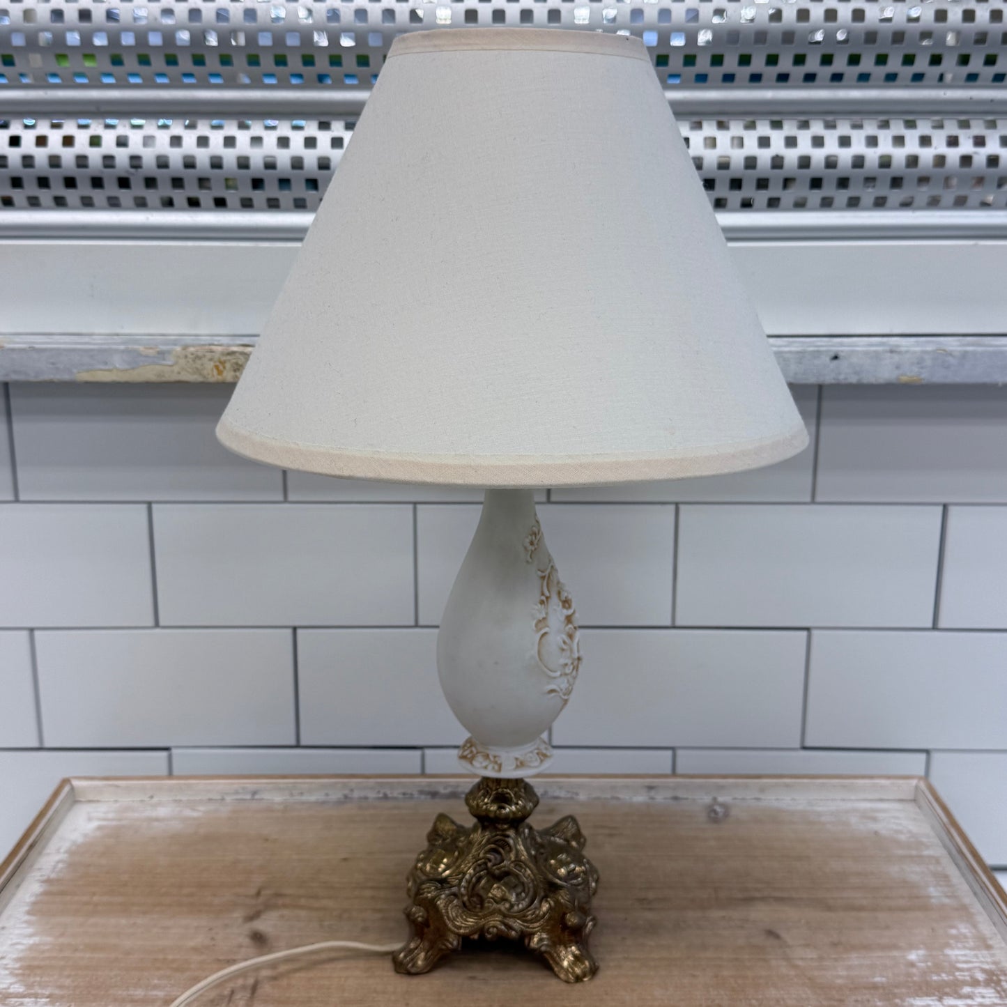 Vintage Cherub Raised Relief Bisque Porcelain Table Lamp