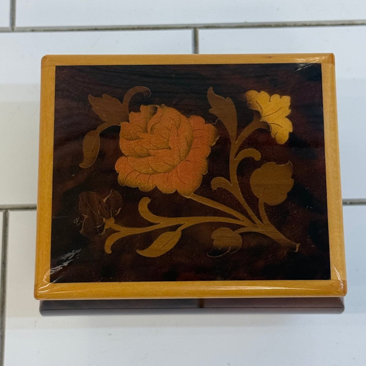 Italian Floral Inlay Music Box Reuge Vintage 1970s