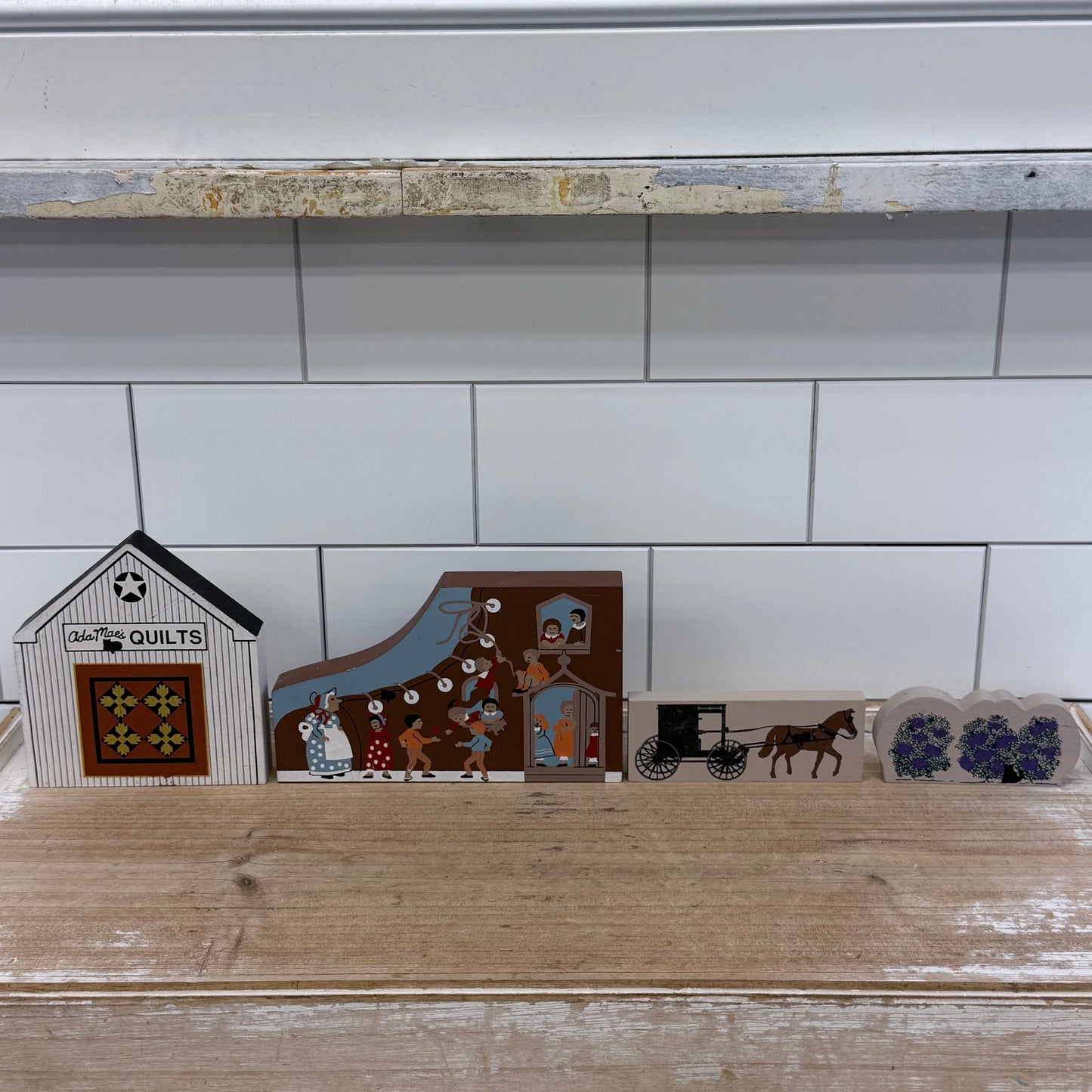 Cat's Meow Village Shelf Sitters Lot 19 Signed 1983-1995
