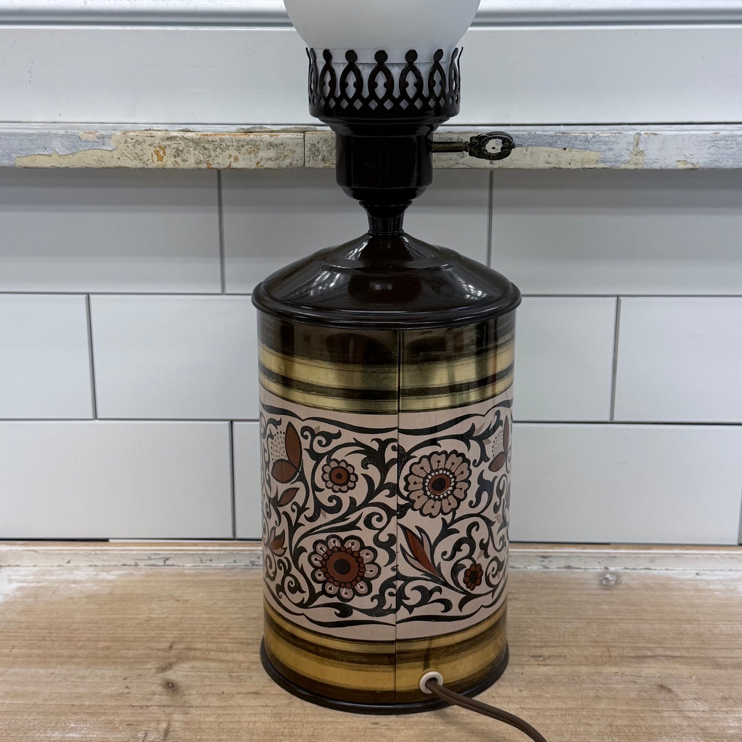 Vintage Floral Hurricane Table Lamp Mid Century 1960s-1970s
