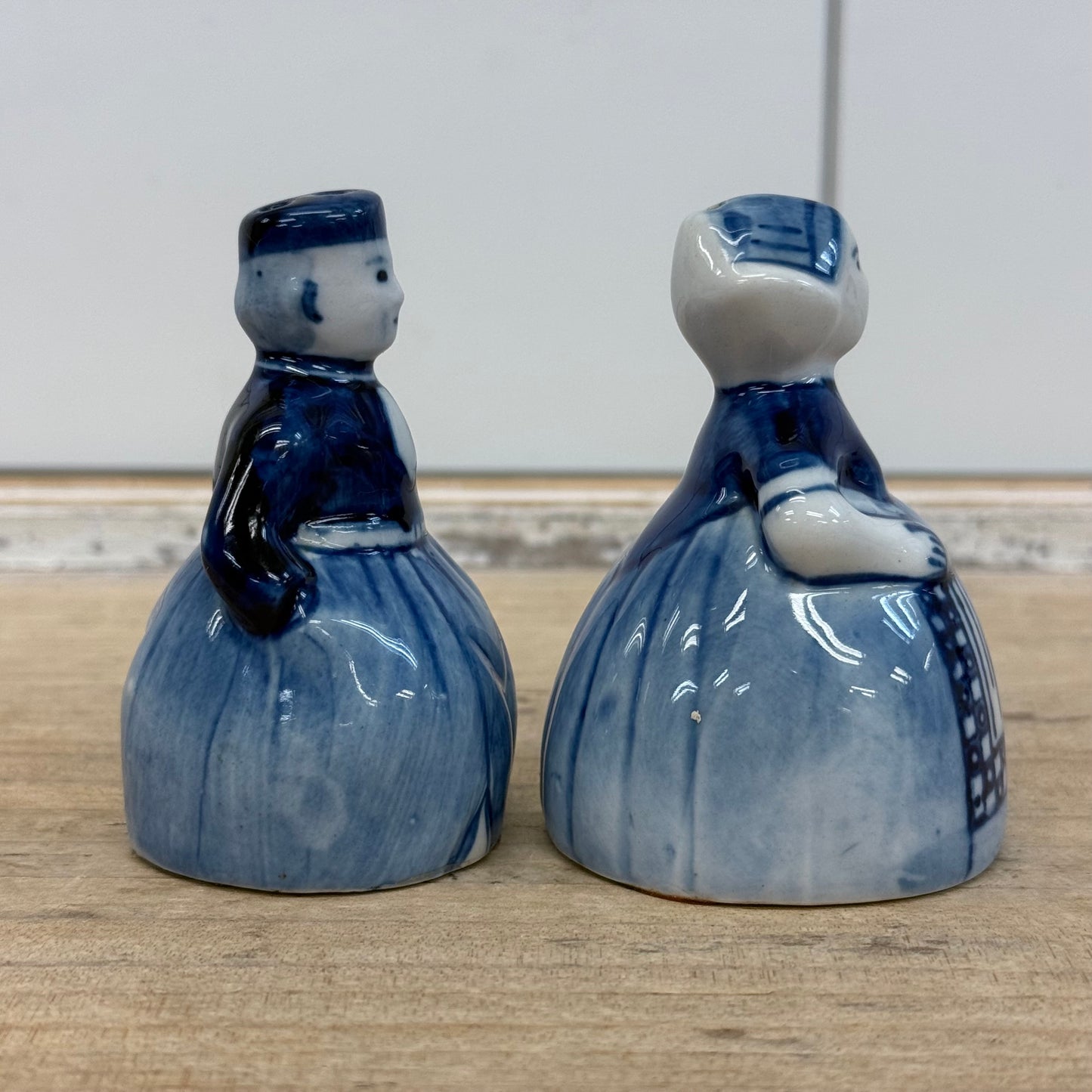 DBL Delft Blue Dutch Couple Salt Pepper Shakers Vintage