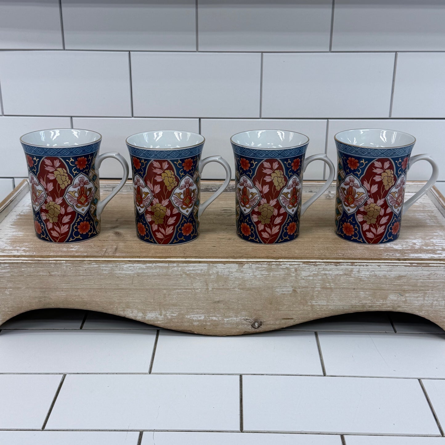 Smithsonian Imari Style Gilded Porcelain Mugs Set of 4