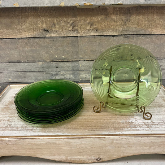 Heisey Uranium Depression Glass Plates, 7 Piece