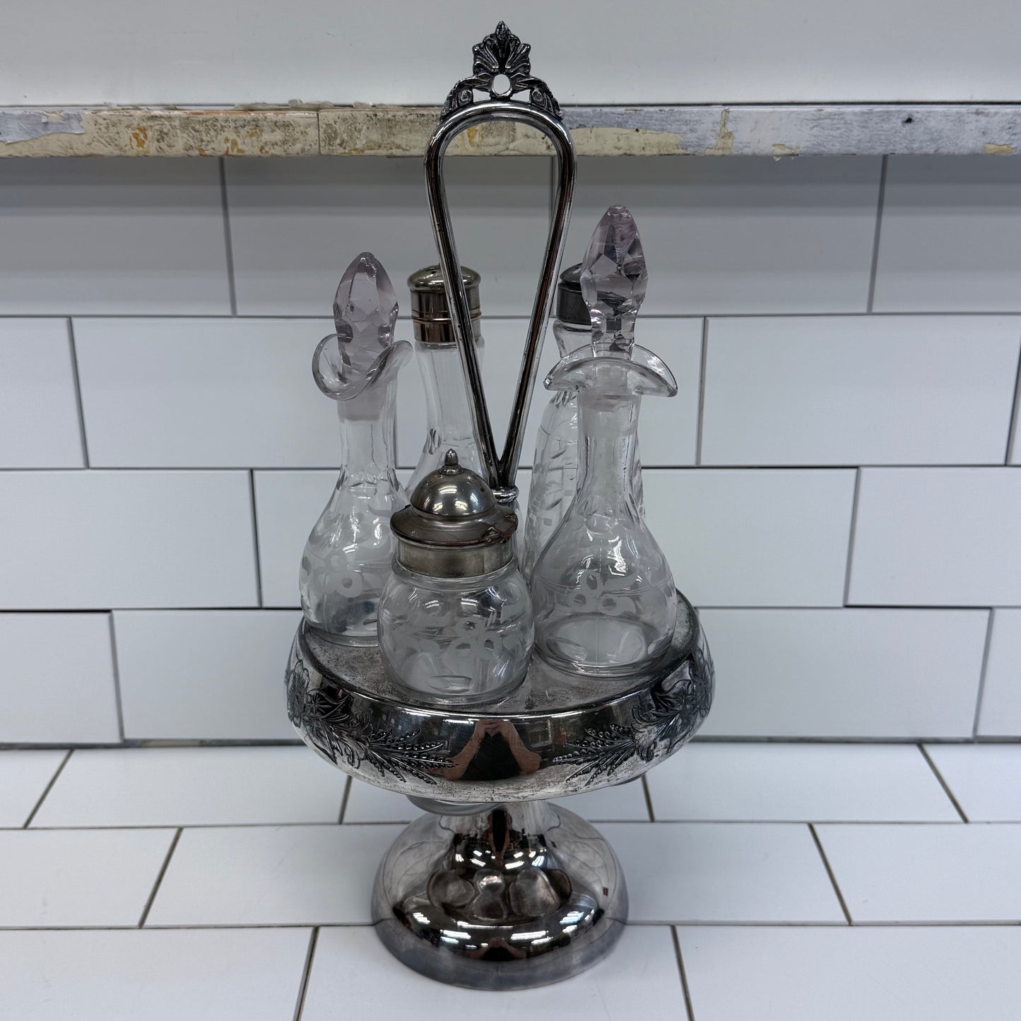 Aurora S.P. Mfg. Co. #436 Lazy Susan Cruet Set Silverplate