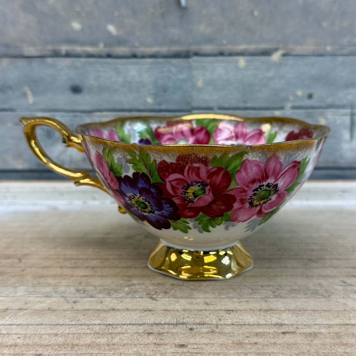 Royal Standard Carmen Bone China Teacup & Saucer