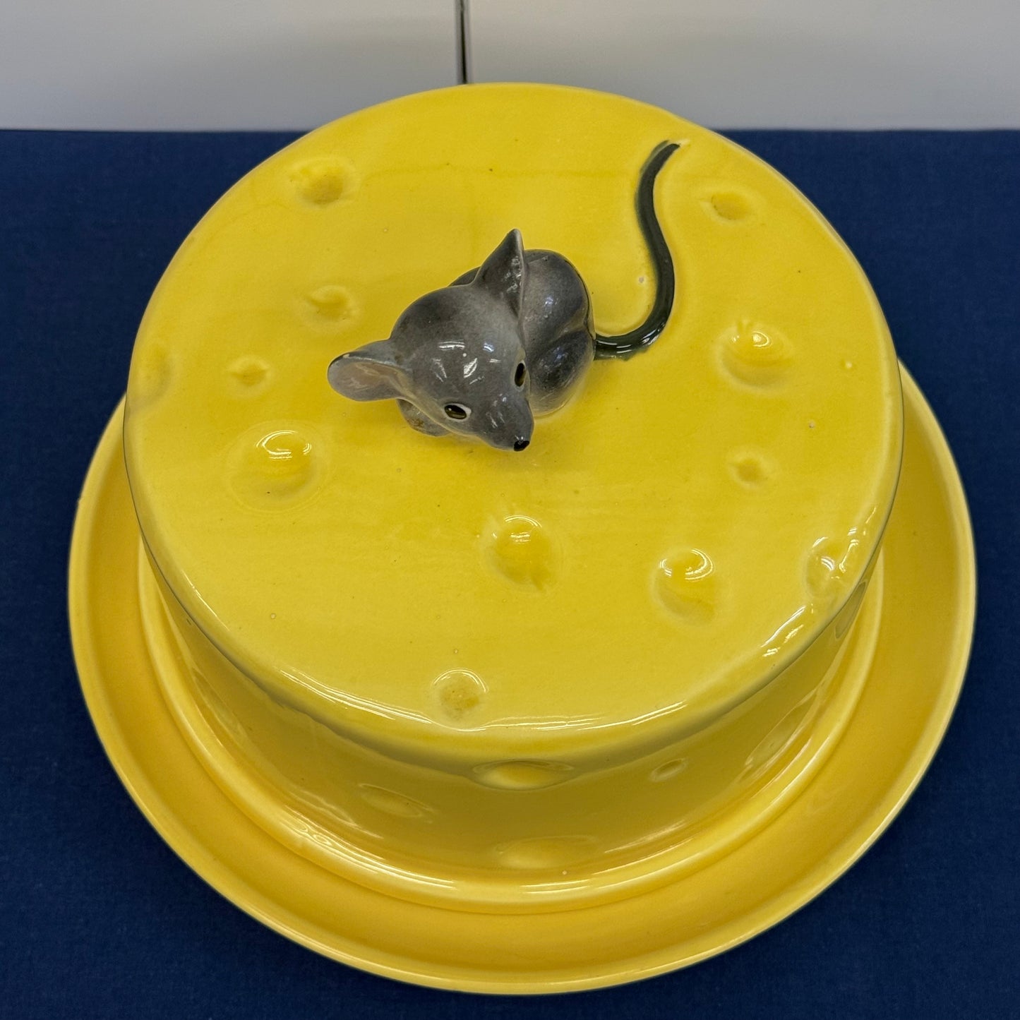 Mouse on Cheese Covered Serving Dish Ceramic Plate Dome Lid