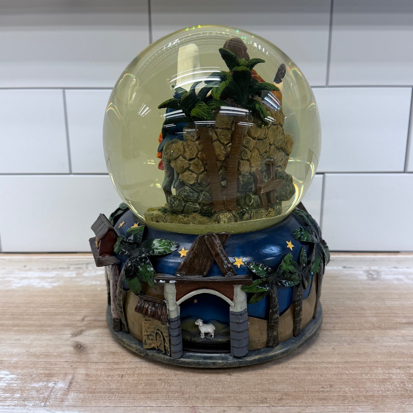 Nativity Scene Rotating Musical Water Globe