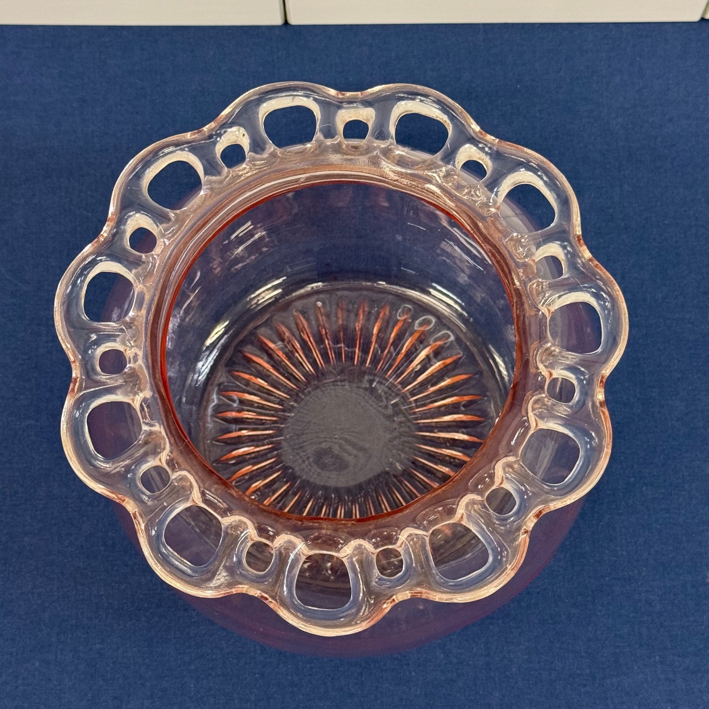 Anchor Hocking Old Colony Pink Rose Bowl Lace Edge Glass Vase