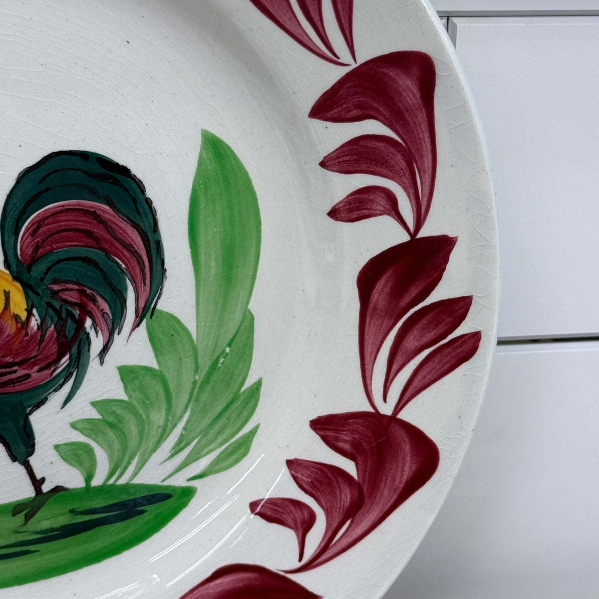 Choisy le Roi Rooster Plates Set of 3 circa 1900s