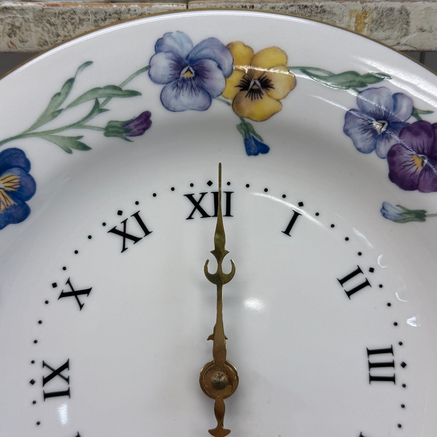 Royal Vale Pansy Porcelain Quartz Wall Clock England