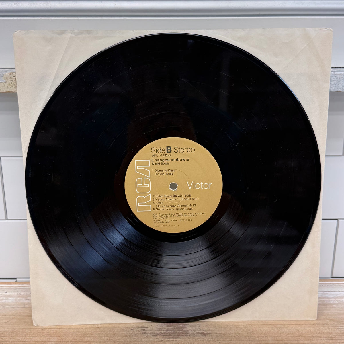 David Bowie Changesonebowie Vinyl Record, 1976 – RCA APL1-1732