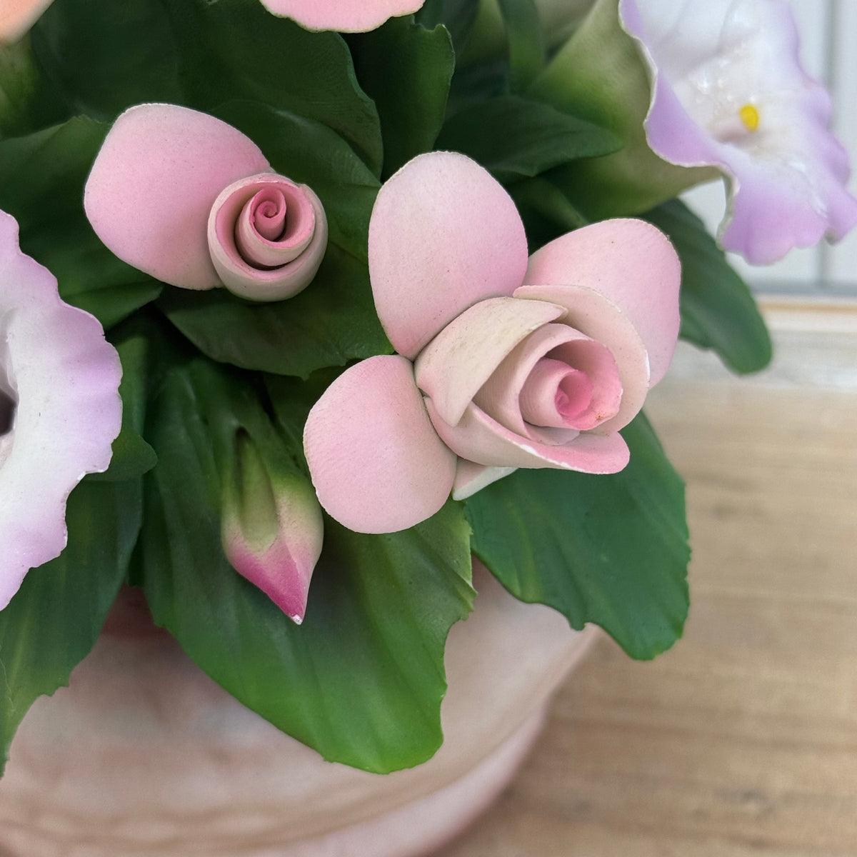 Capodimonte Italy Porcelain Floral Bouquet