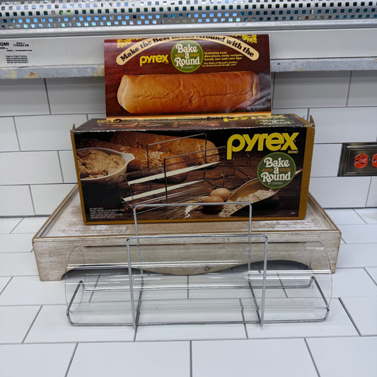 Pyrex Corning Bake a Round Glass Bread Tube with Rack in Box