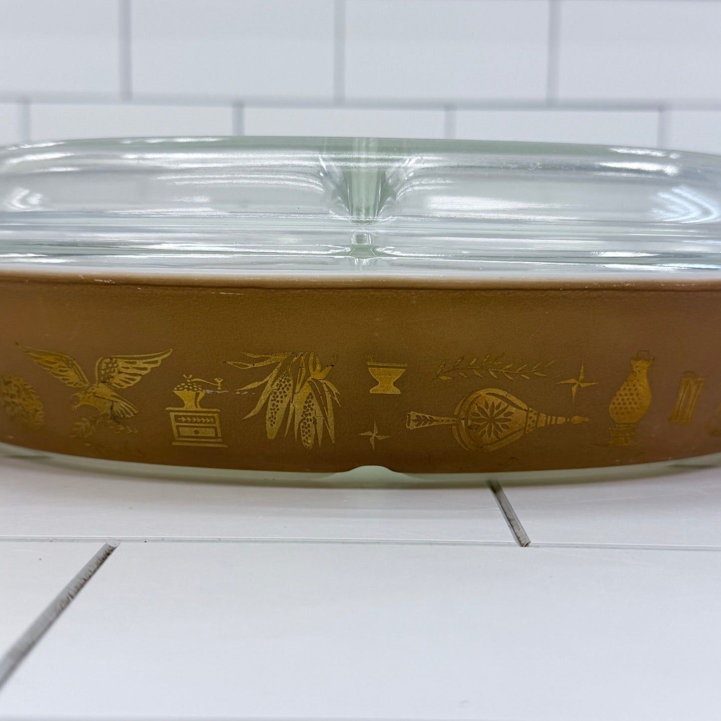 Pyrex Early American Casserole Dish, 1.5 Quart