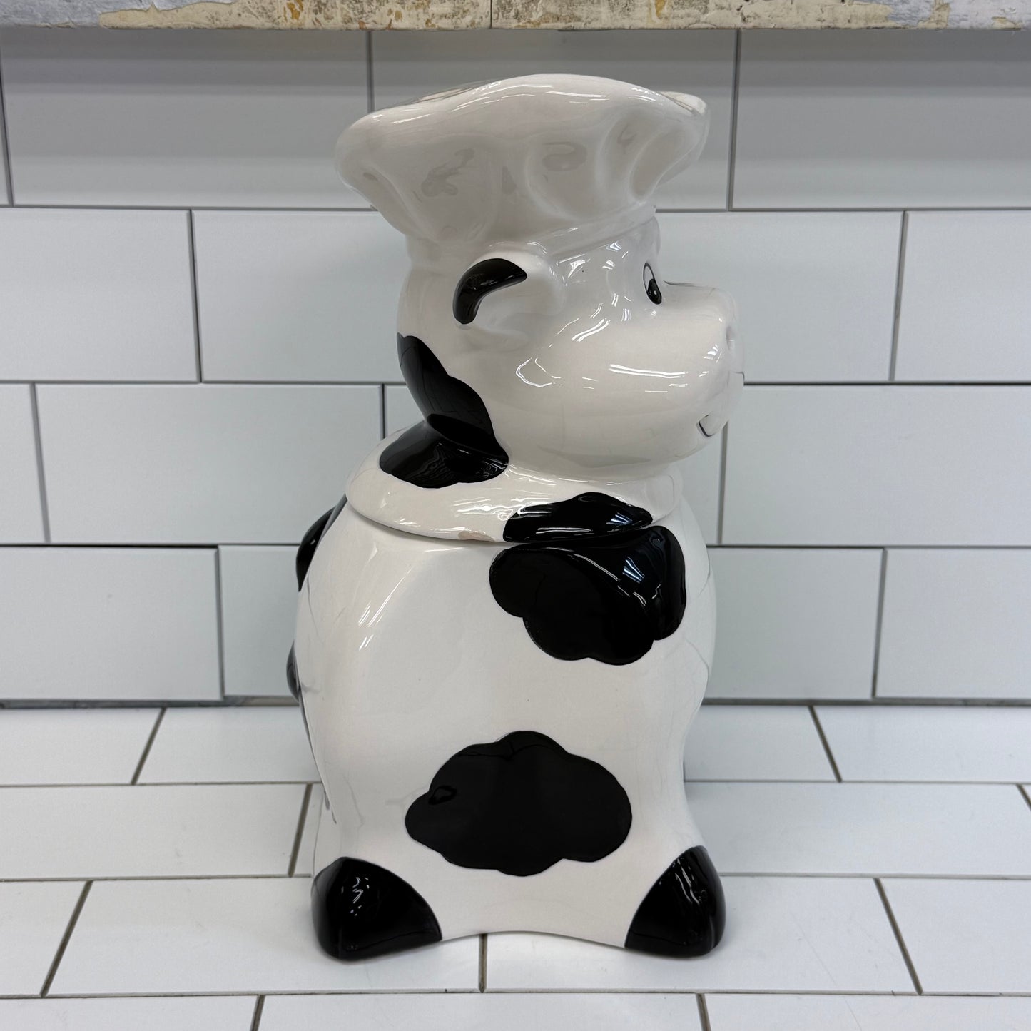 Lucky Yuppy Puppy Belles the Cow Ceramic Cookie Jar 1999