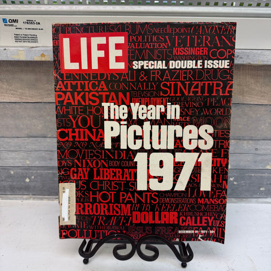 Life Magazine Volume 71 No. 26, December 1971