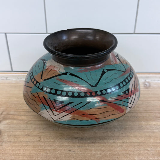 Santos Rivas Vilchez Peru Handcrafted Ceramic Vase Signed 2004