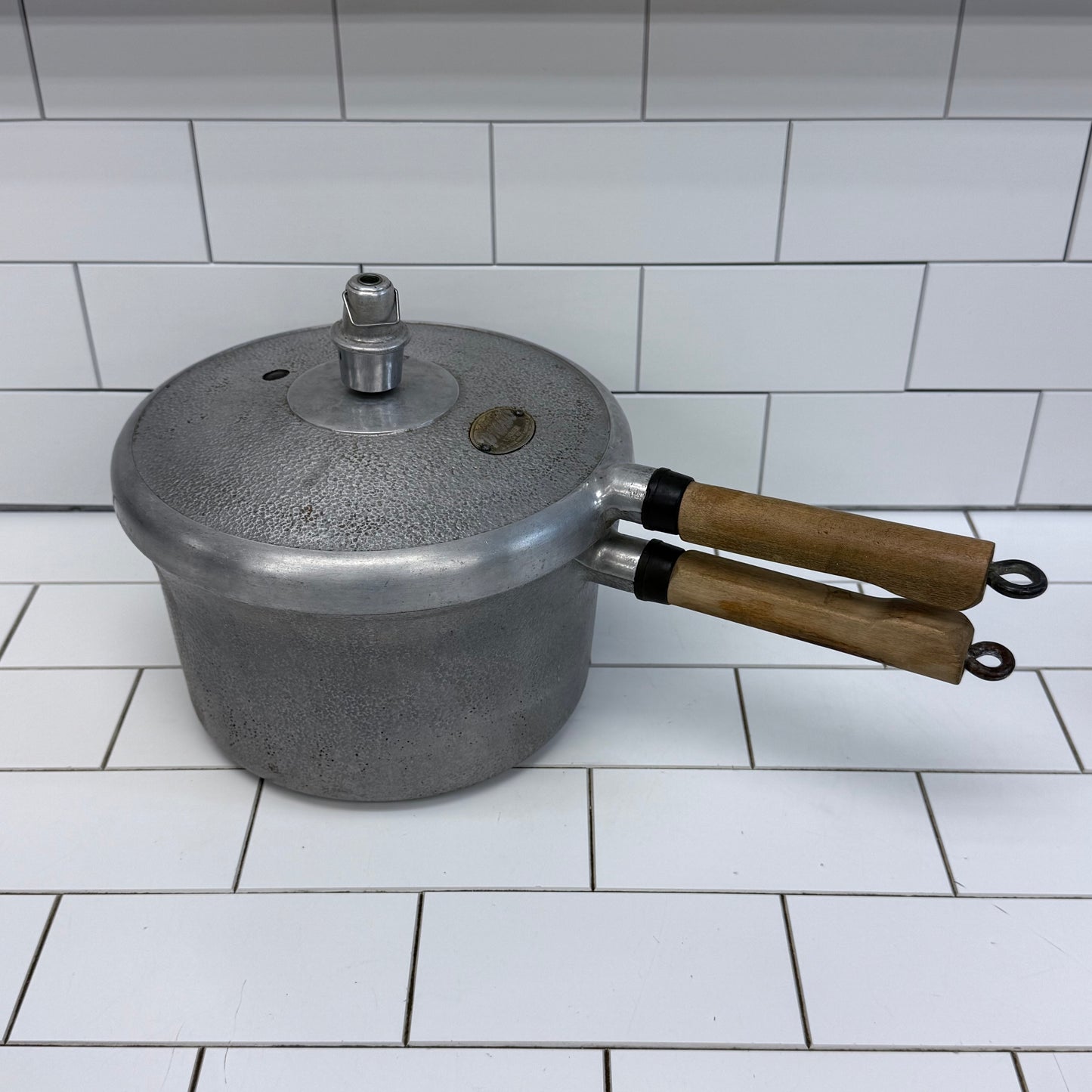 Vintage Presto 4 Qt Pressure Cooker Cast