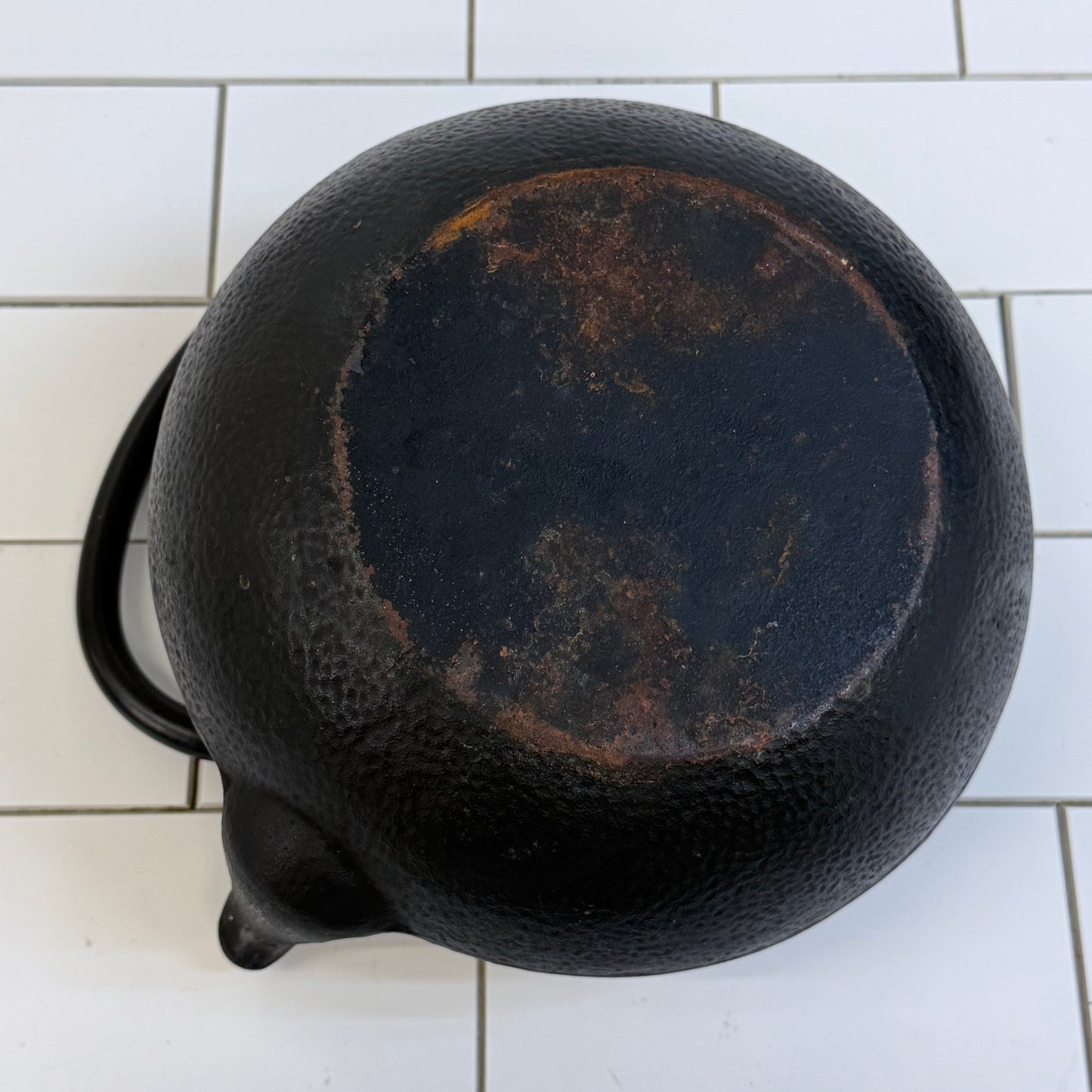 Cast Iron Tetsubin Style Hobnail Teapot Kettle