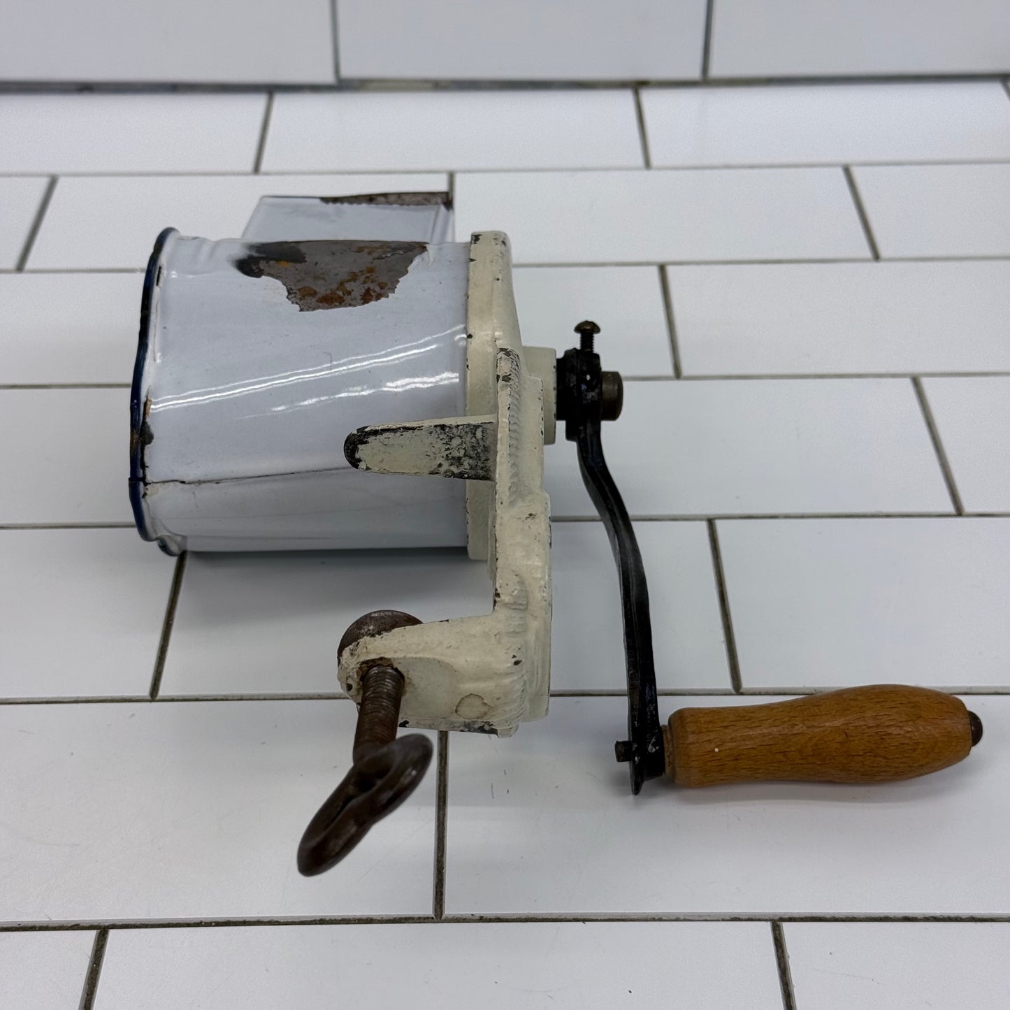 Julius No. 7 German Cast Iron Food Mill Enamel Grinder