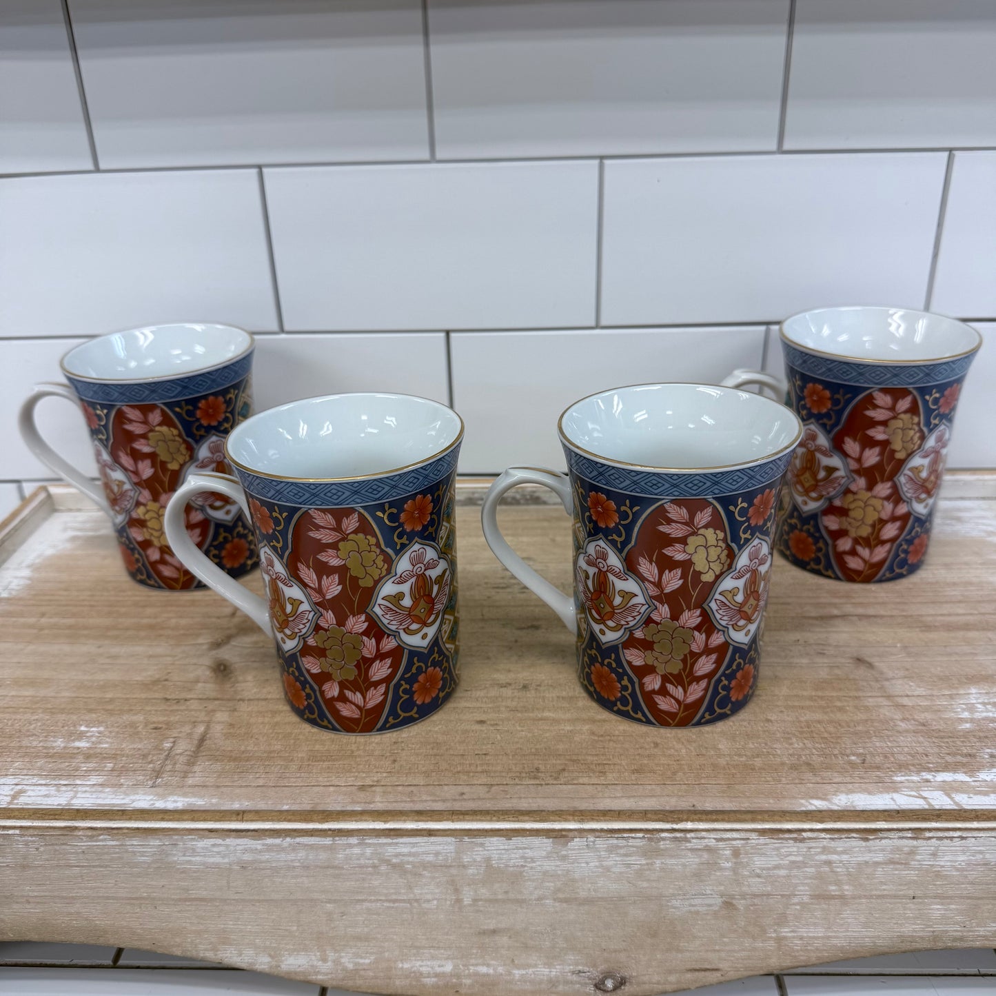 Smithsonian Imari Style Gilded Porcelain Mugs Set of 4