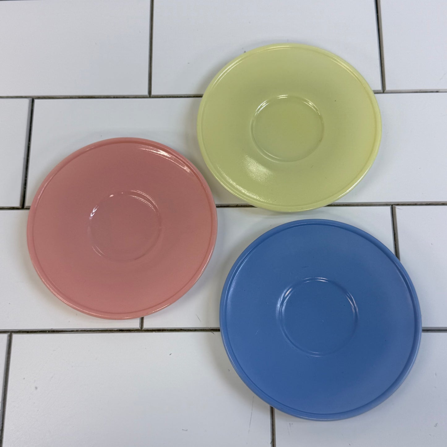 Hazel-Atlas Little Hostess Painted Milk Dish Set 8 Pieces