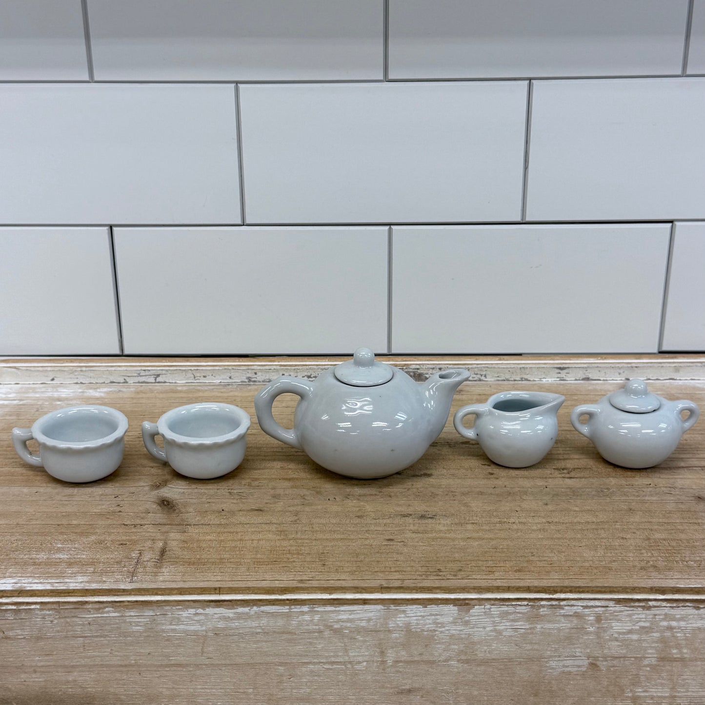 Delton Rose Child’s Porcelain Tea Set in Wicker Basket 1990s